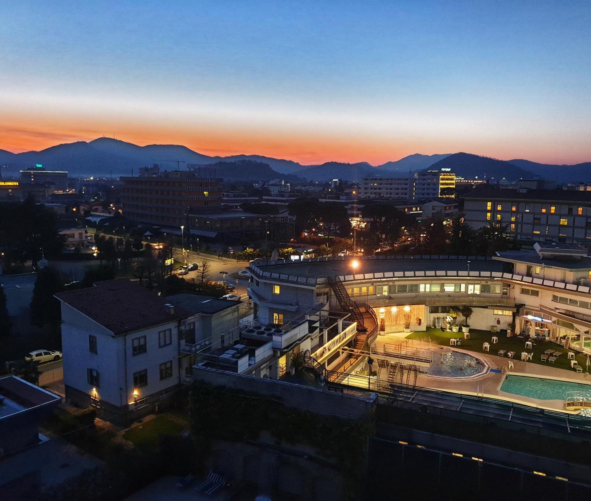 Hotel Terme Paradiso Abano Terme Esterno foto